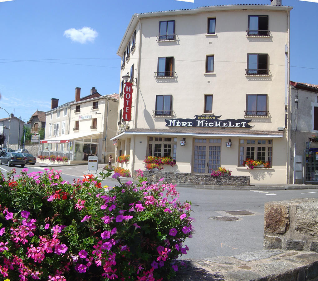 Hotel De La Mere Michelet Confolens Kültér fotó